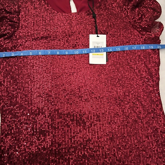 NWT DKNY TOP - Picture 8 of 9